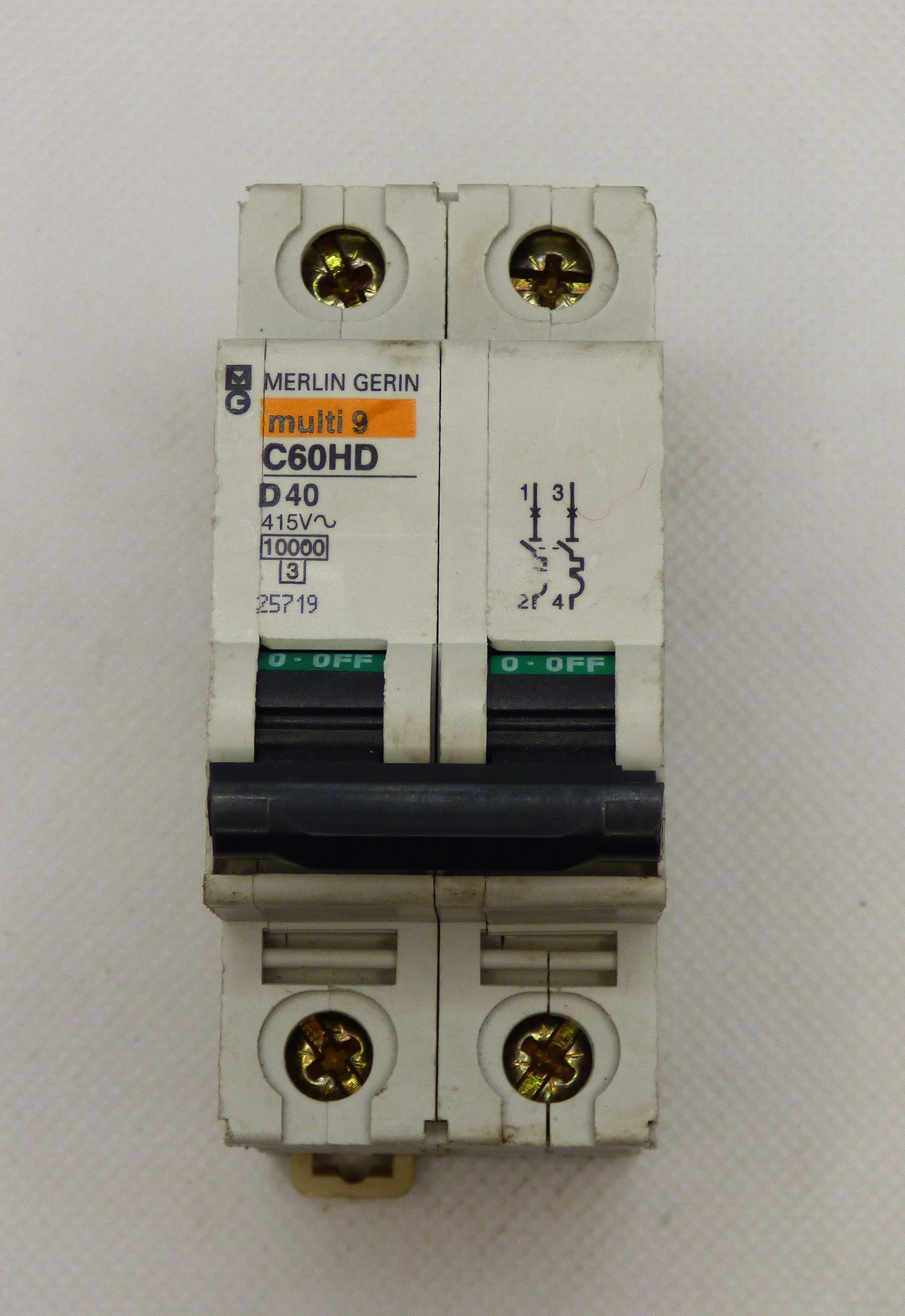 2P 40A TYPE D MCB 2P 40A TYPE D MCB